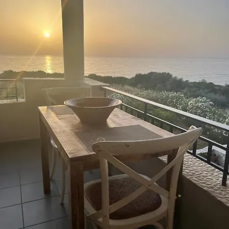 Дом отдыха Tzanetos Pelagos