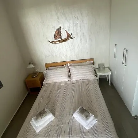 Tzanetos Pelagos * Кипарисия