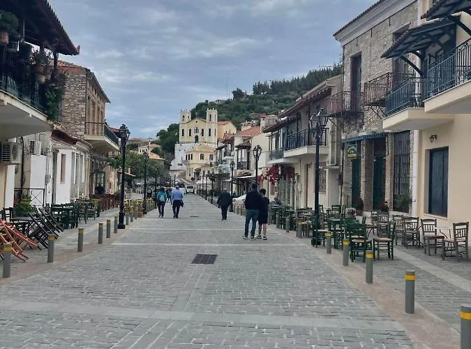 Tzanetos Pelagos * Κυπαρισσία