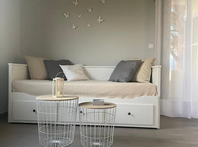 Tzanetos Pelagos Holiday home *